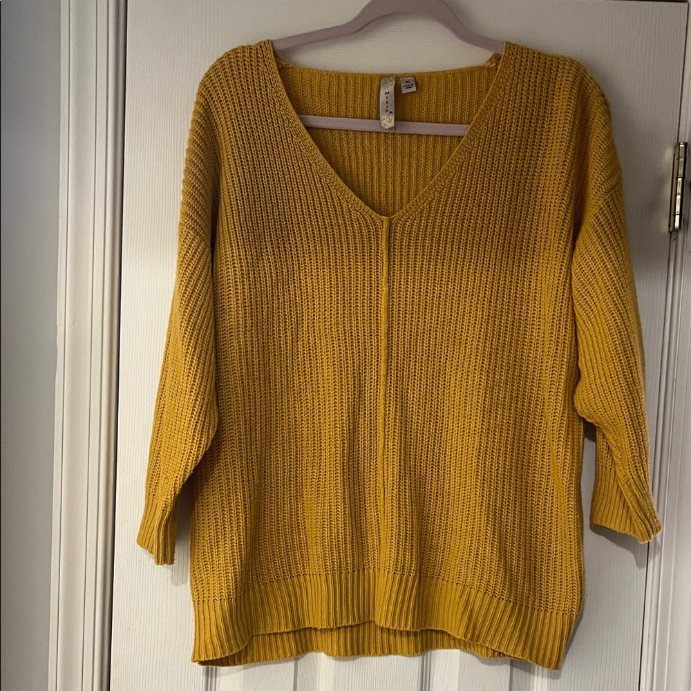 Misia Mustard V-Neck Sweater
